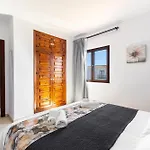 Capistrano Village, 2 Bedroom Apartamento *